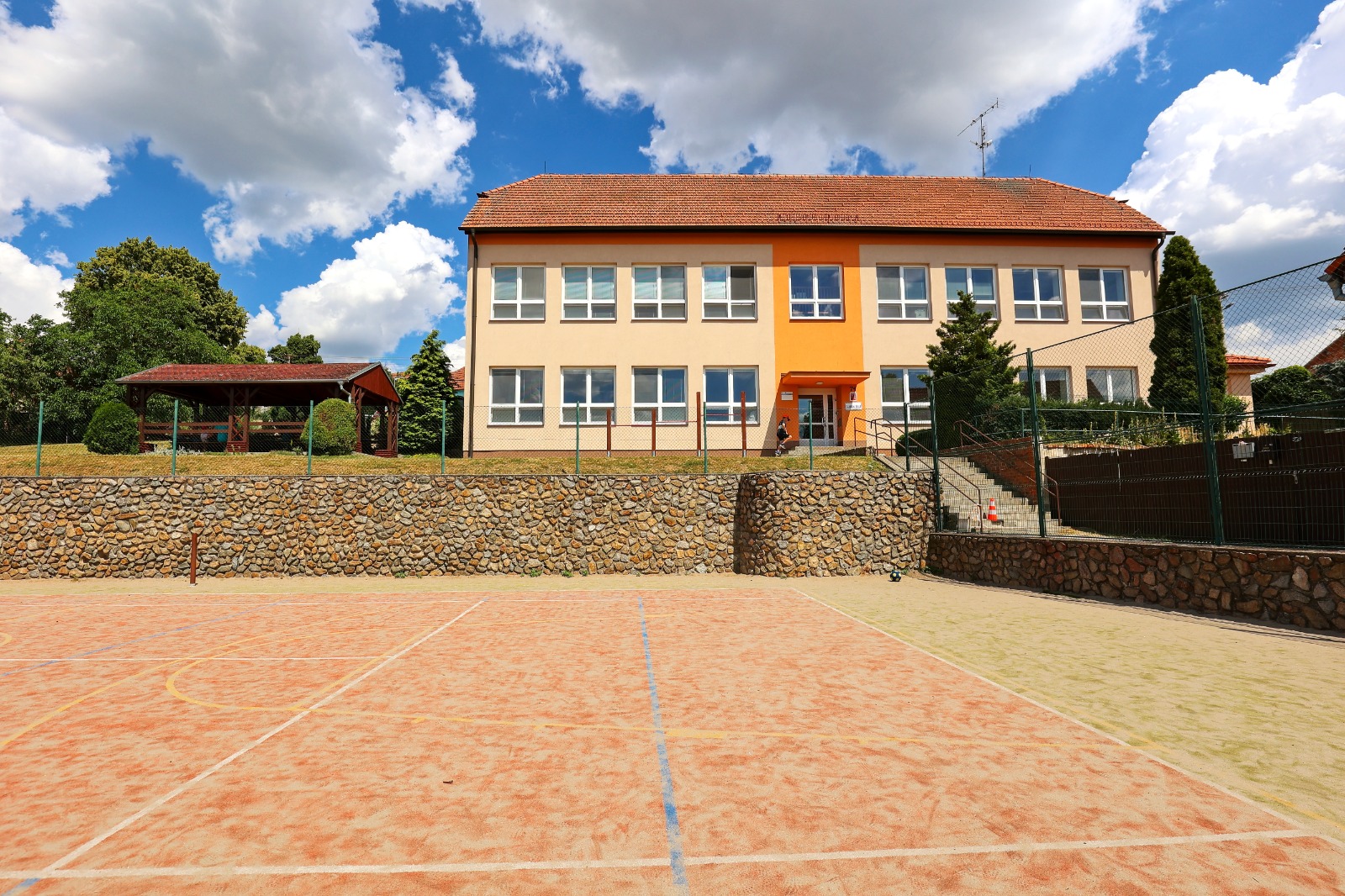 Naše škola